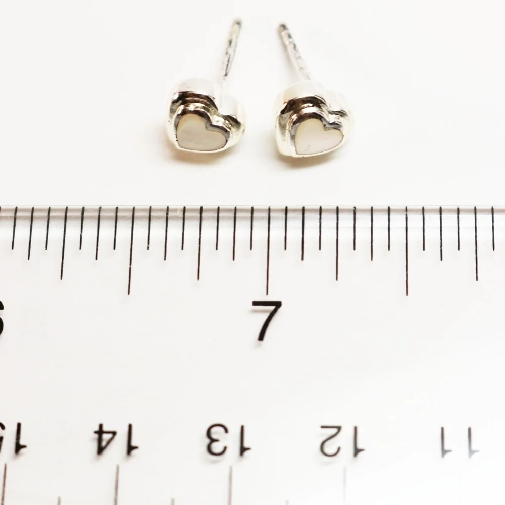 💝 Mother of Pearl Sterling Silver Heart Studs 💞